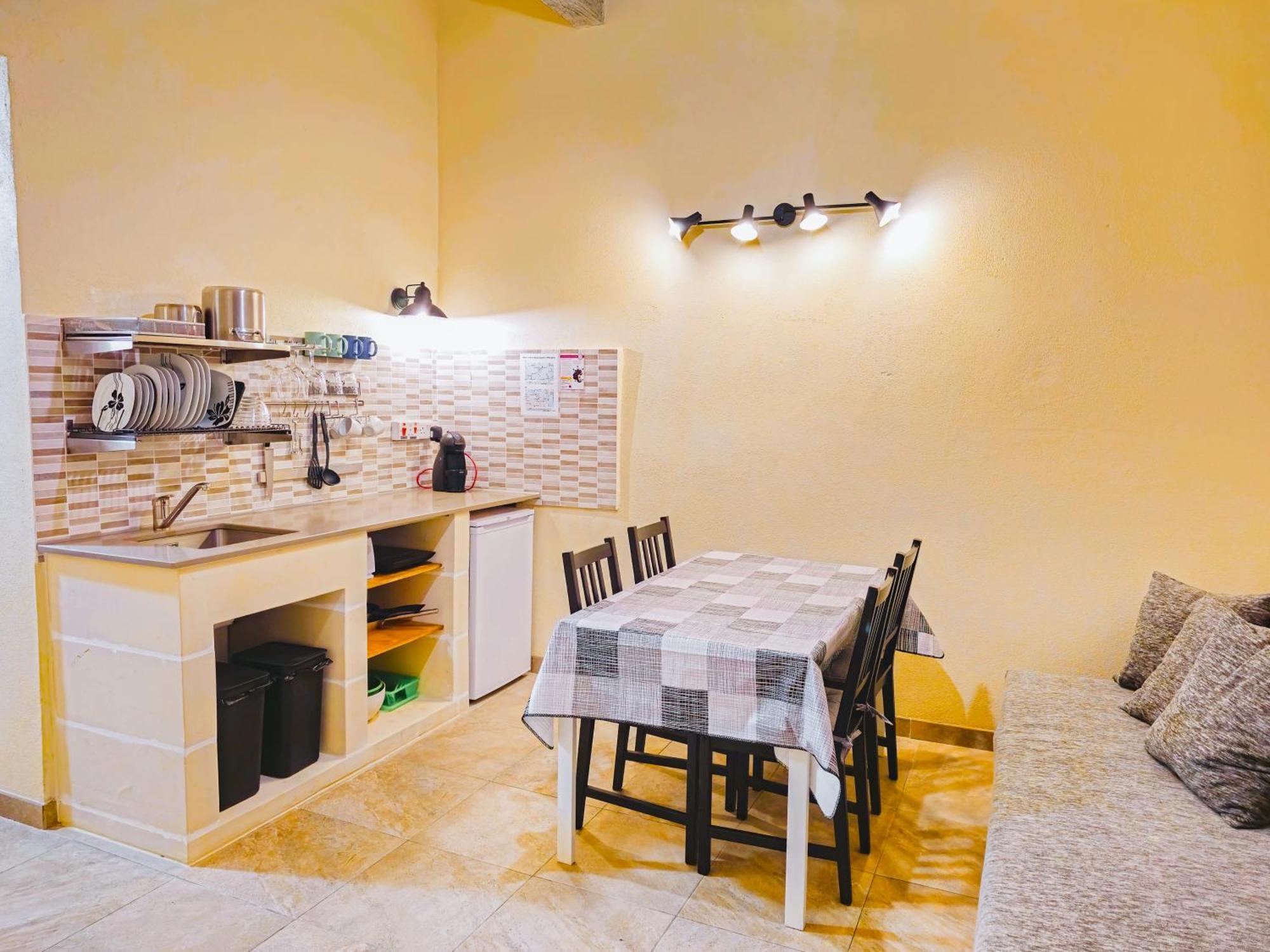 Valletta Main Street Apartment Екстериор снимка