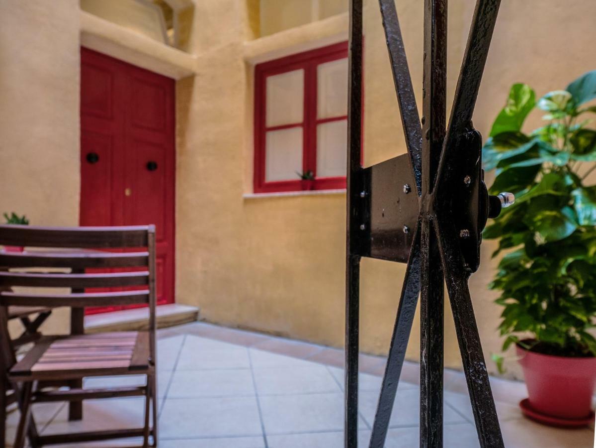 Valletta Main Street Apartment Екстериор снимка