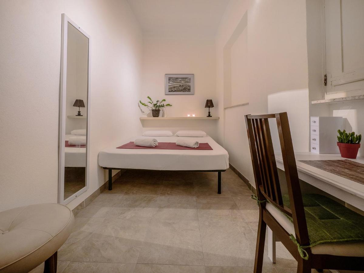 Valletta Main Street Apartment Екстериор снимка