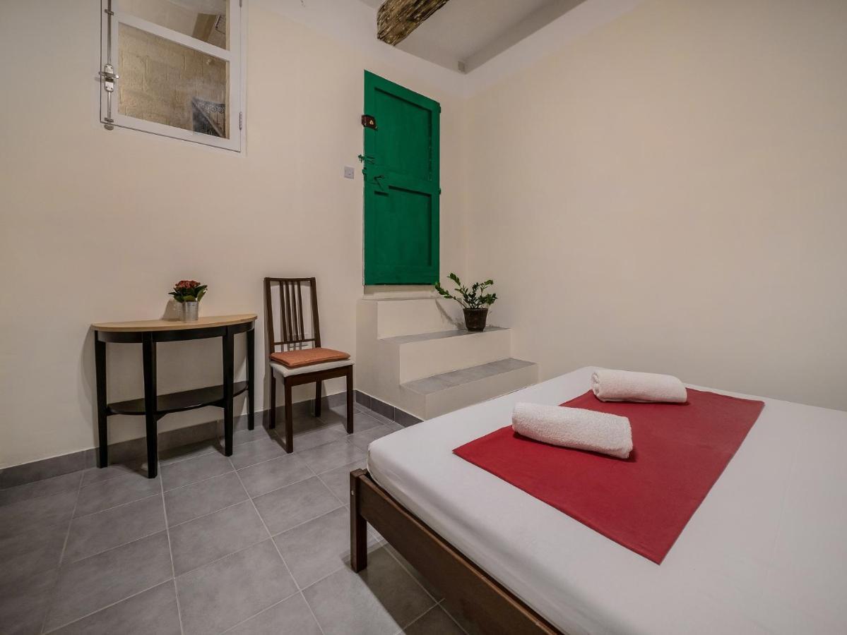 Valletta Main Street Apartment Екстериор снимка